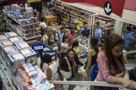 Endividamento das famílias cresce e atinge 58,4%